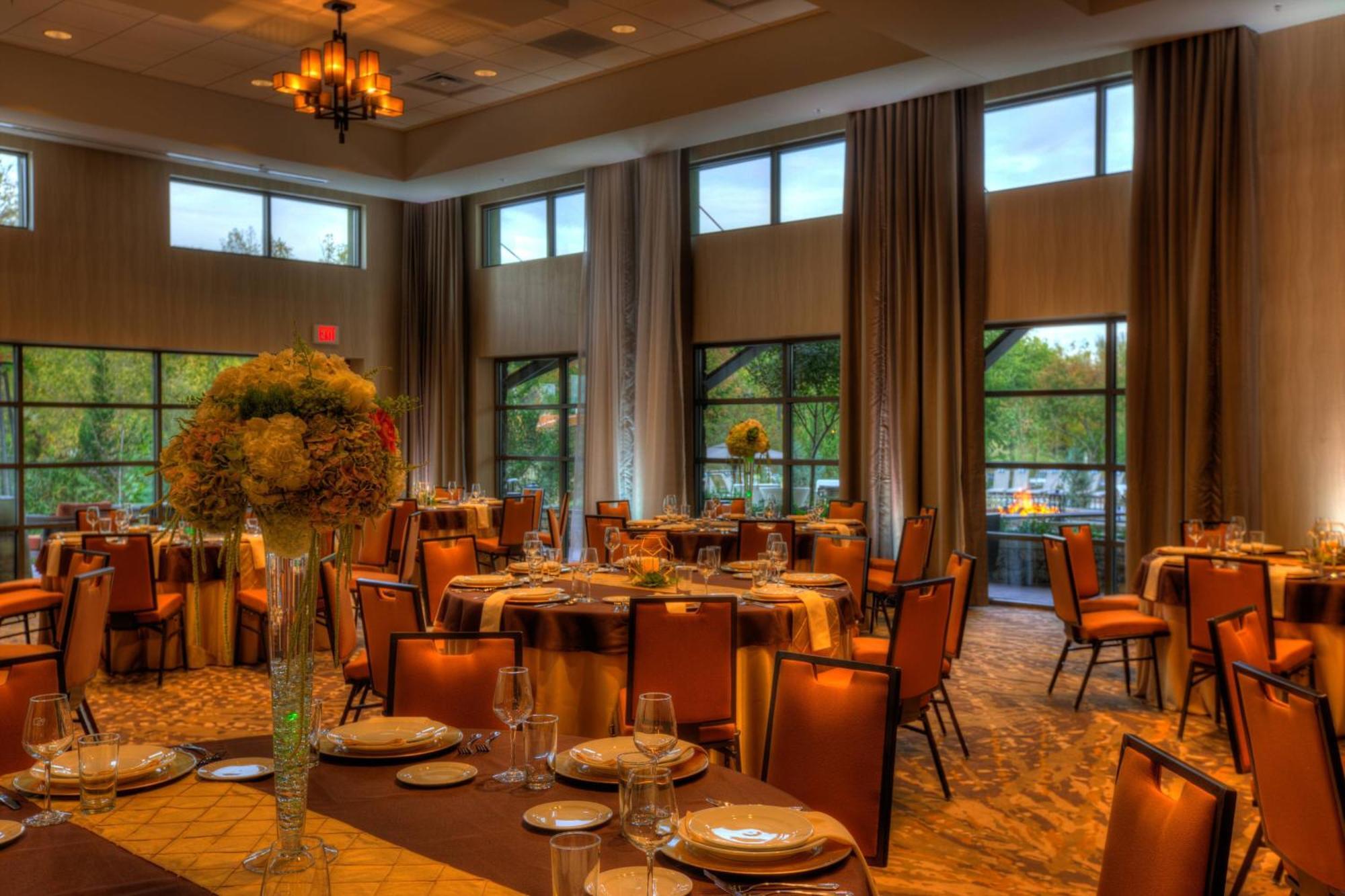 Courtyard By Marriott Pigeon Forge Hotel Bagian luar foto