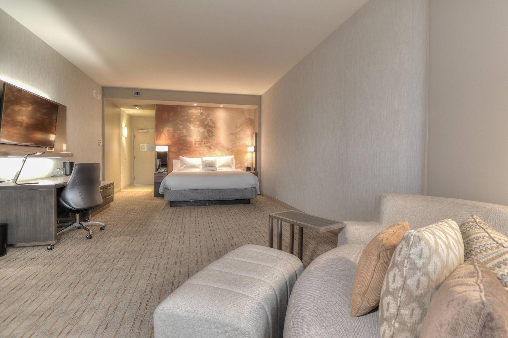 Courtyard By Marriott Pigeon Forge Hotel Bagian luar foto